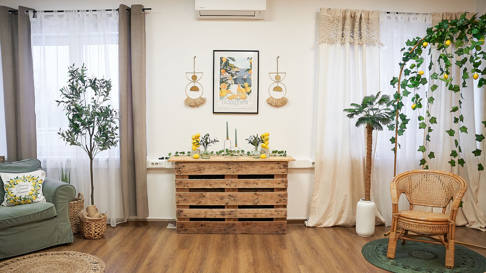 A Studio3 fotóstúdiójának bérelhető Wooden terme 7
